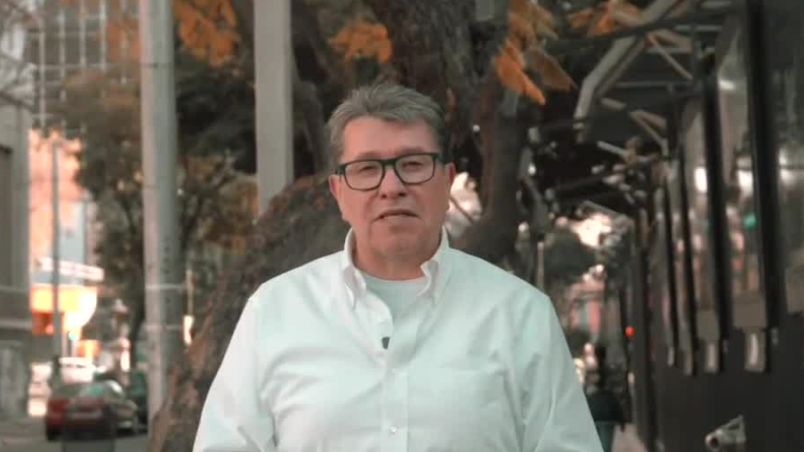 Ricardo Monreal toma protesta a coordinadores para promover su proyecto presidencial