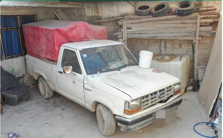 El vehículo tipo pick up contaba con reporte de robo (Cortesía)