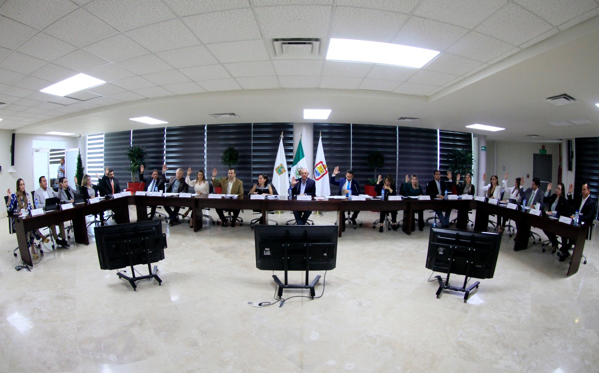 El desempeño de los regidores disminuyó entre un semestre y otro. (Mauricio Román)