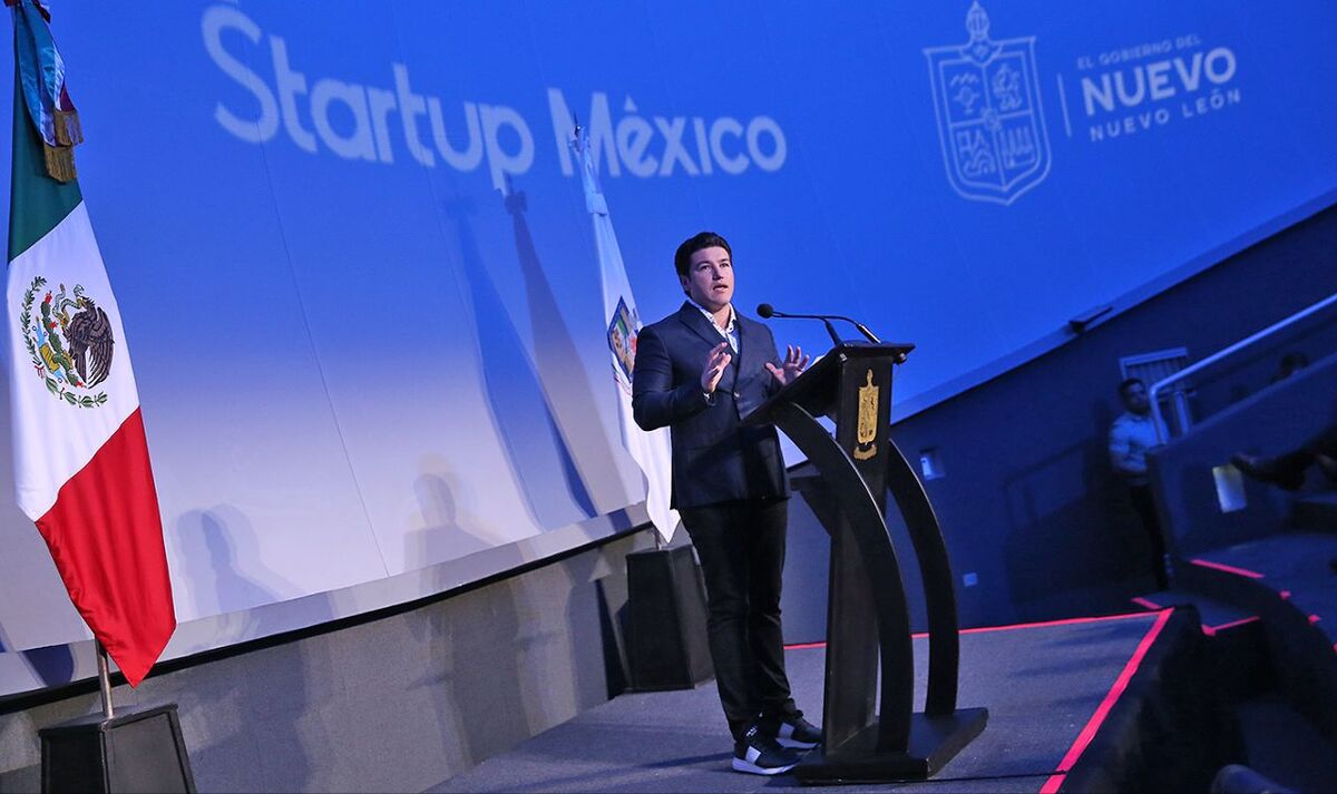 Samuel García durante la presentación de la inicitativa. Foto: Especial