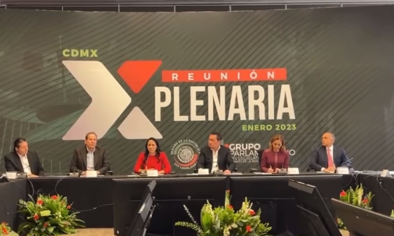 Alejandra del Moral asistió a la reunión Plenaria de los Senadores del PRI | Captura