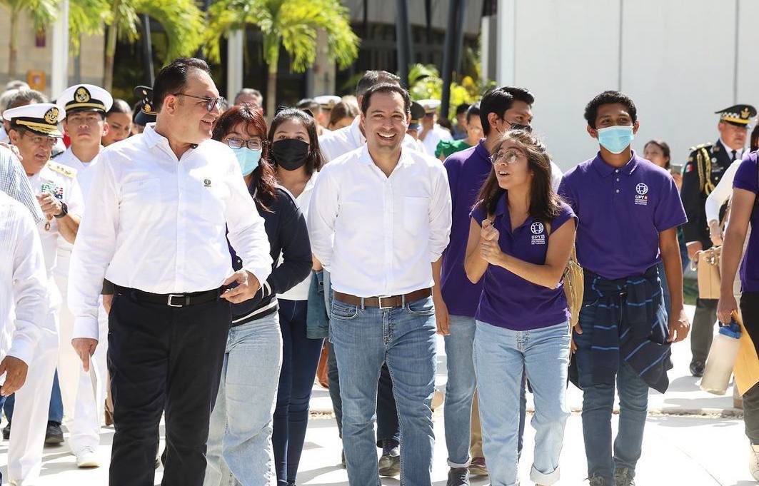 El gobernador hizo el llamado a los yucatecos a estudiar este tipo de carreras. | Especial