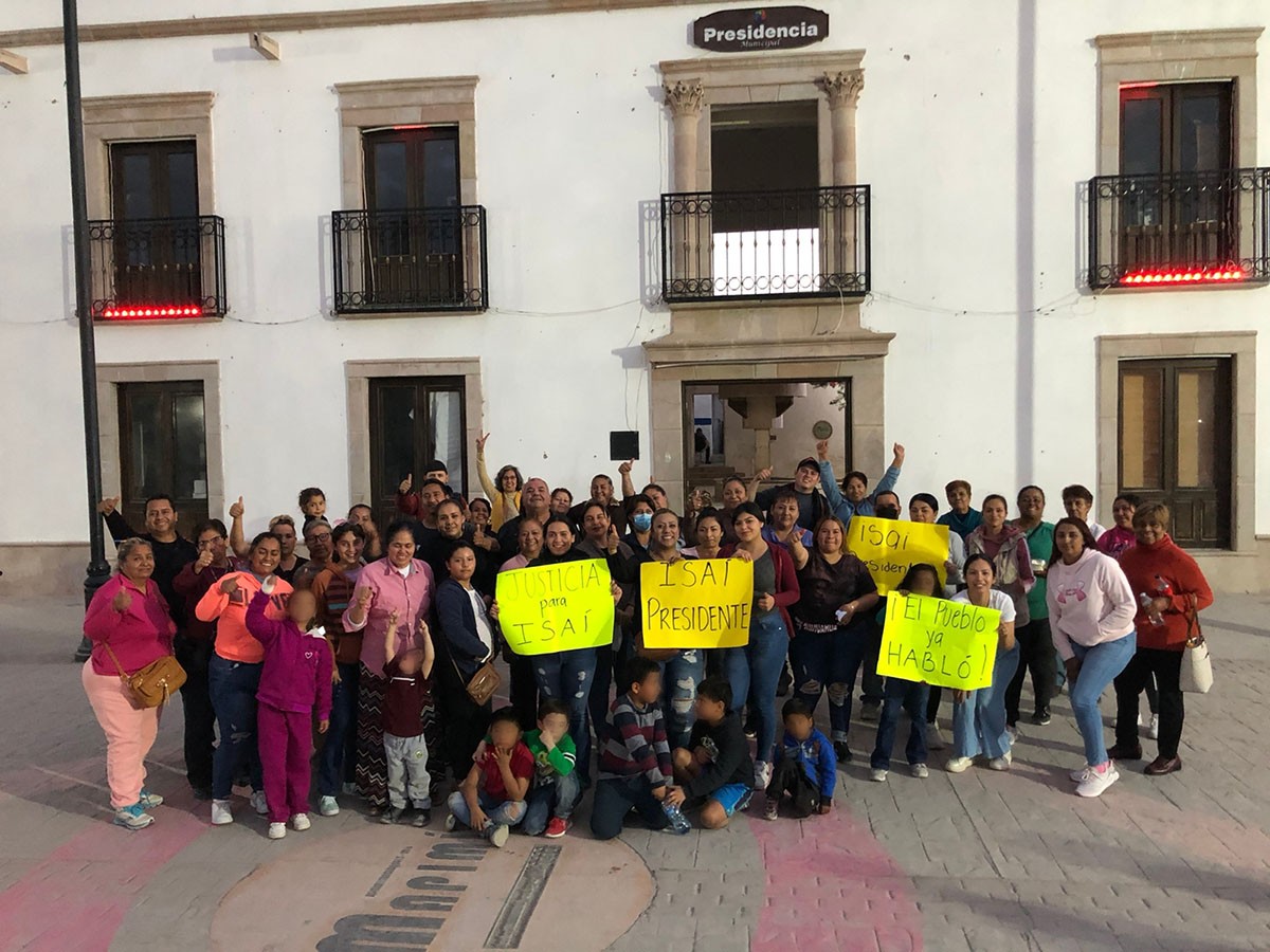Los inconformes señalaron un intento de desconocer el triunfo de Isai Alvarado Castañeda y anular la elección.