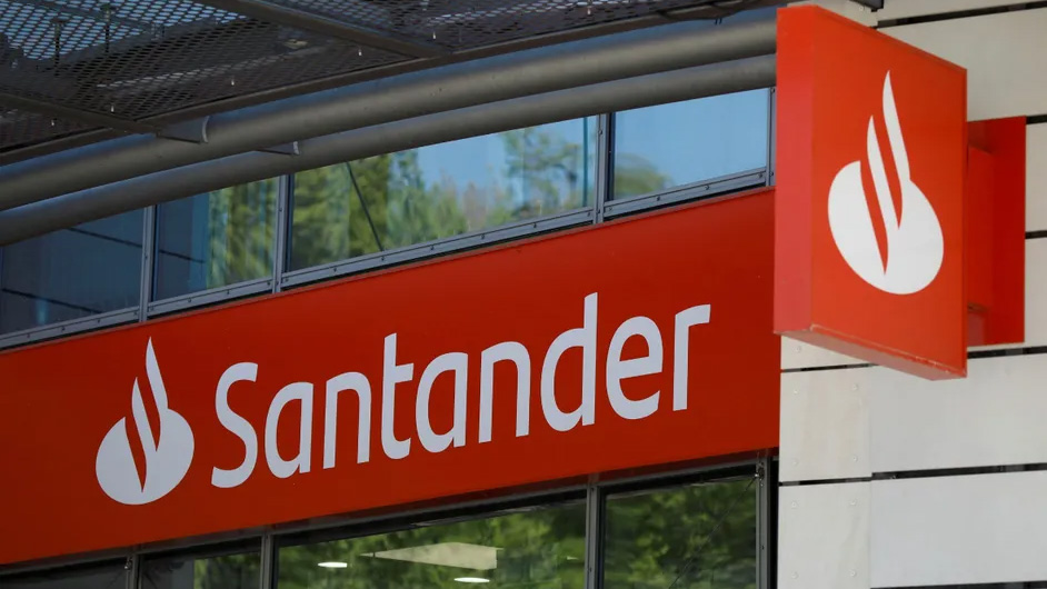 Santander rompe su récord de ganancias en 2022; reporta un beneficio de 9 mil 605 mde
