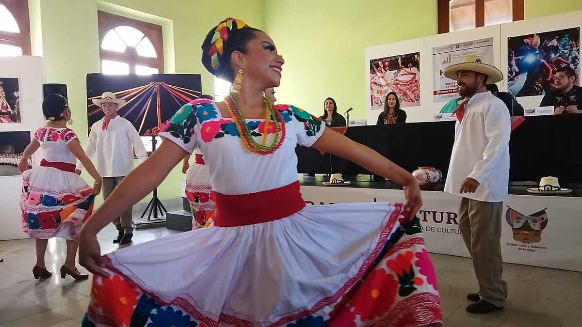 Ballet Folklórico del Estado de Hidalgo (Elizabeth Hernández)