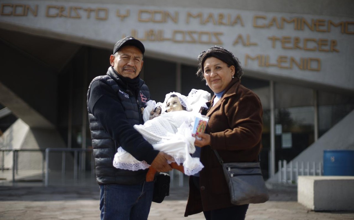 Matrimonio lleva a bendecir a Niño Dios a la Basílica de Guadalupe en Monterrey | Jorge López