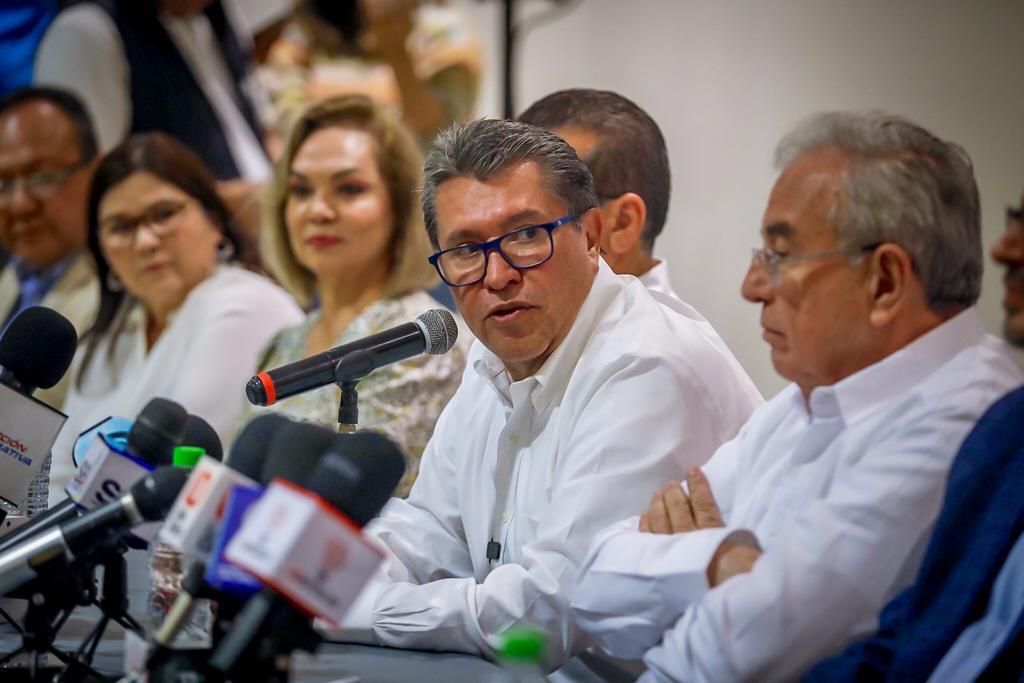 El senador recalcó que el que pagué esa publicidad sea privado o publico es ilegal.