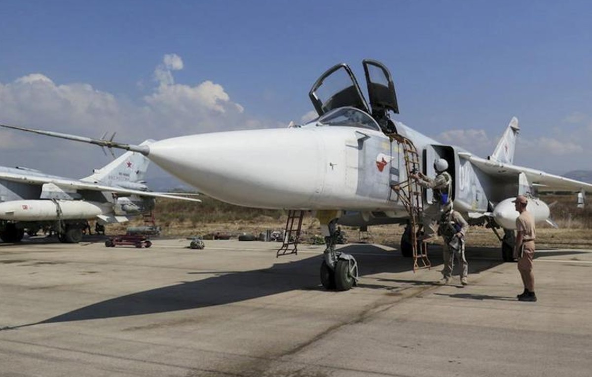 Avión de Combate Ruso Su-24 (reuters)