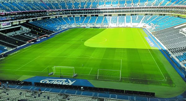 El campo del Estadio BBVA en Nuevo León. PABLO SIMENTAL