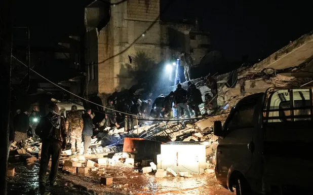 Equipos de rescate de la Unión Europea apoyan tras terremoto en Turquía