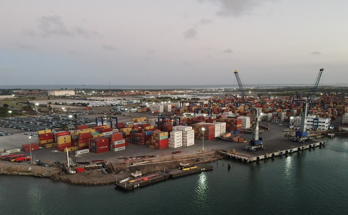 El puerto de Altamira es atractivo para la llegada de empresas y la instalación de naves industriales.