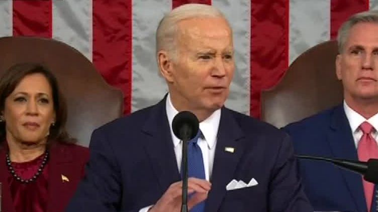 Debemos hacer más por la salud mental de los niños y niñas: Joe Biden