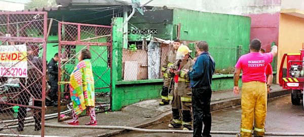 La casa estaba llena del pet y cartón que pepenaban a diario. ESPECIAL
