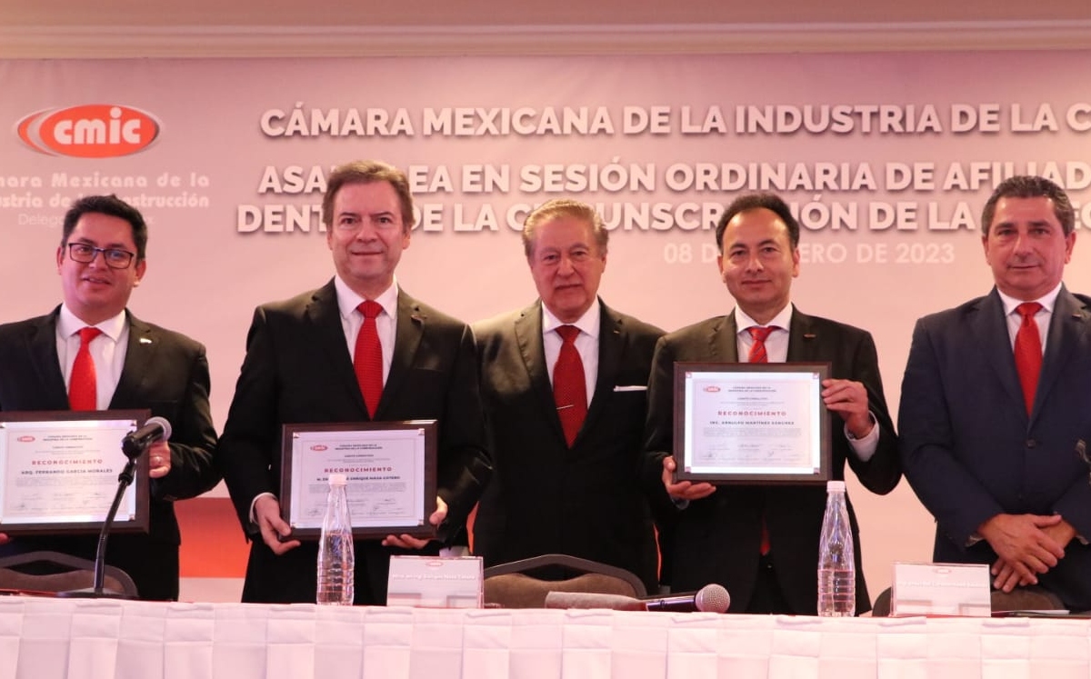 Arnulfo Martínez Sánchez es electo nuevo presidente de CMIC Edomex