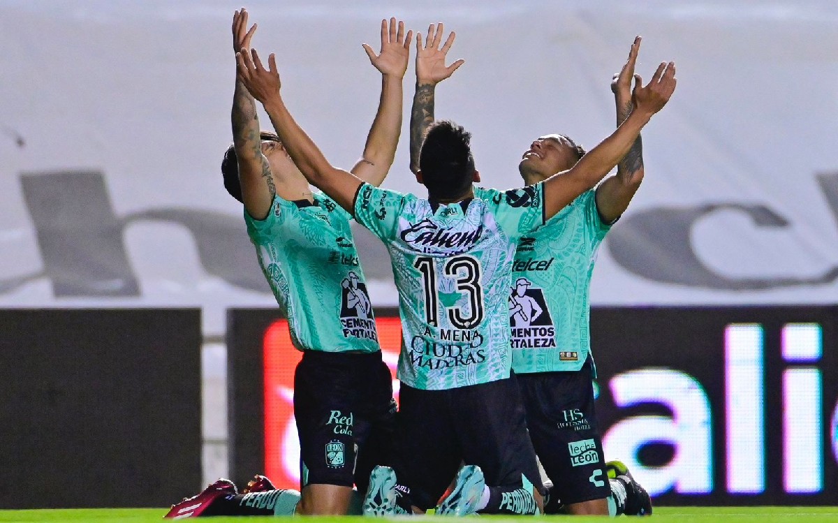 Club León vence a Querétaro