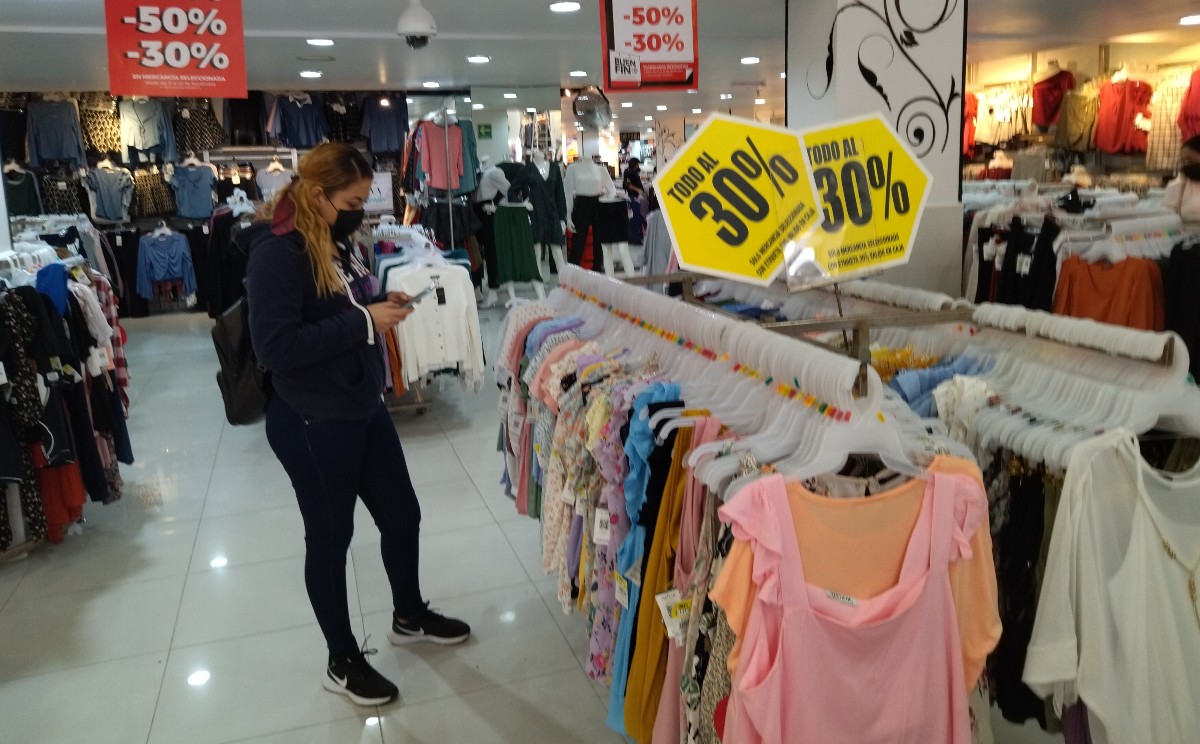 Negocios en Tampico lanzan ofertas para impulsar el consumo y obtener ganancias. | Foto: Víctor Durán