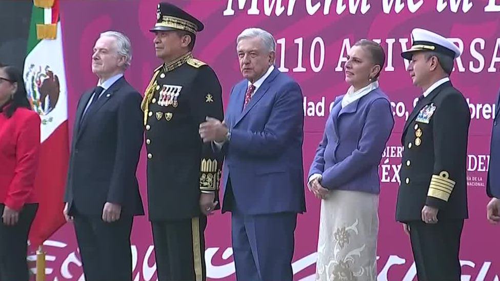 Santiago Creel y Norma Piña acompañan a AMLO en celebración de la Marcha de la Lealtad