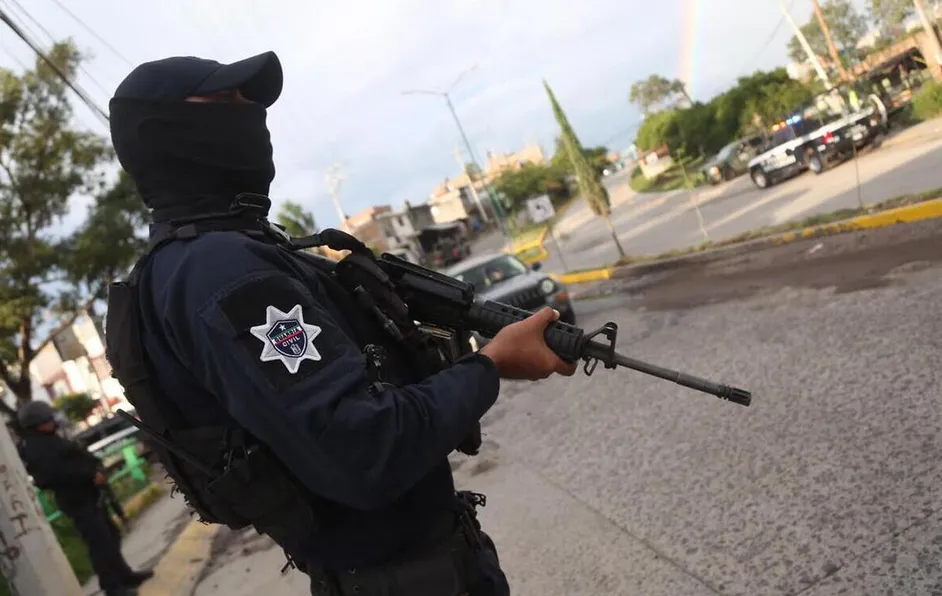 Al menos 50 familias de Tepetongo, Zacatecas, abandonan sus hogares por amenazas del narco