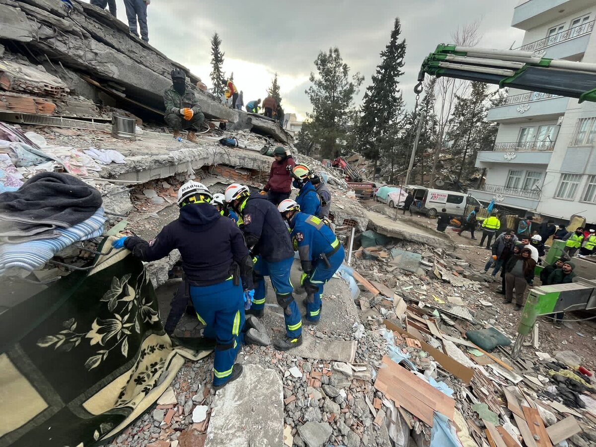 Continúa el envío de ayuda humanitaria a Turquía. (Tomada de @m_ebrard)