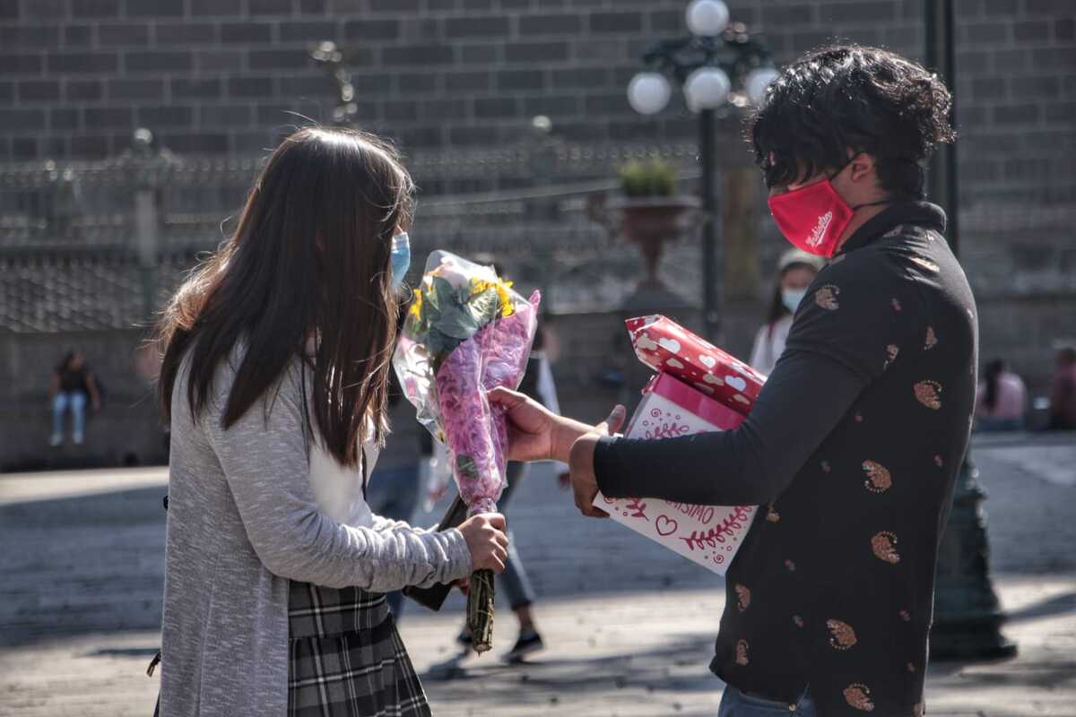Esto gastarán los poblanos por la celebración del 14 de febrero | Melanie Torres
