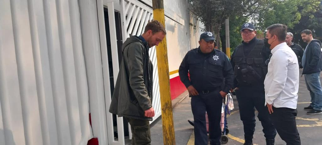 Rescatan a turista ruso extraviado en la montaña de Texcoco