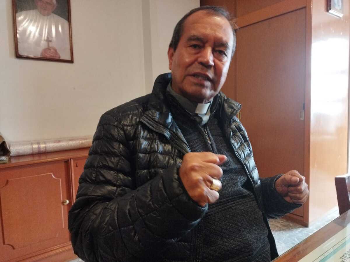 El Arzobispo de Tulancingo, Domingo Díaz lamentó la situación e indicó que es un caso único que afecta a la iglesía