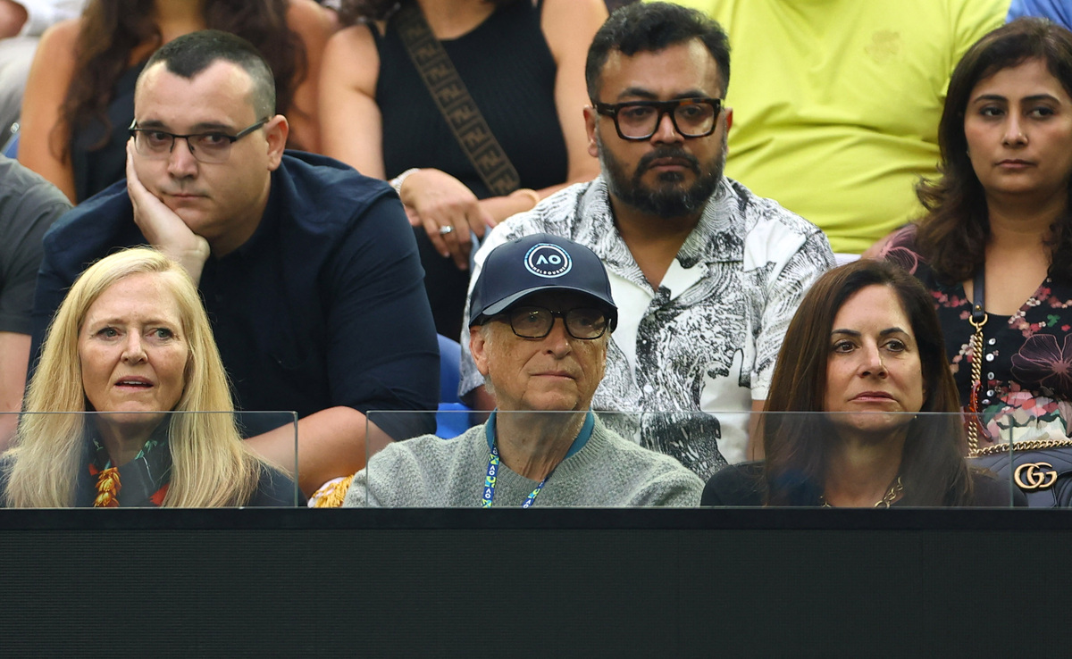 Bill Gates y Paula Hurd en la final masculina del Open de Australia de tenis el pasado 29 de enero | Reuters