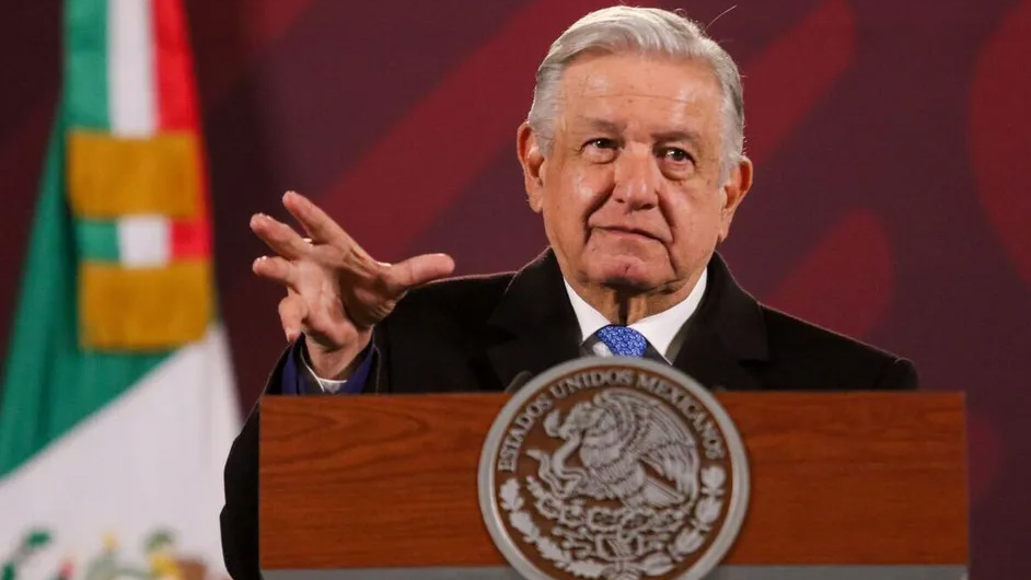 AMLO propuso a Biden cambiar avión presidencial por aeronaves de carga y helicópteros