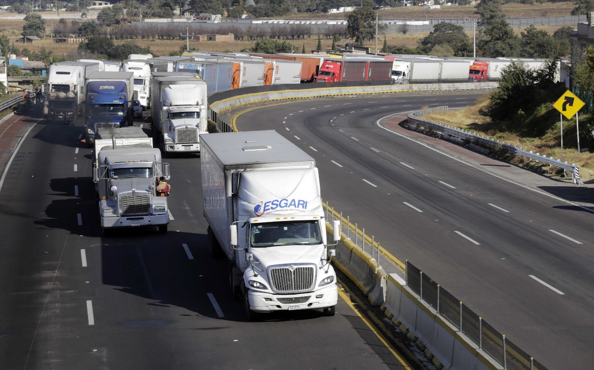 Aspecto de transporte de carga | Agencia Enfoque | Archivo