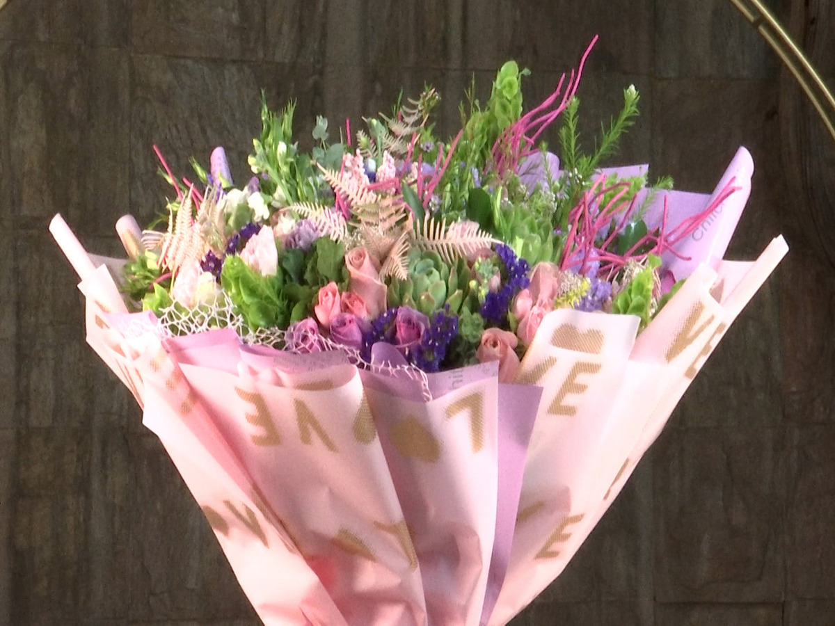 Comerciantes de flores reportan pocas ventas previo al Día del Amor y la Amistad (Dalia Rojas)