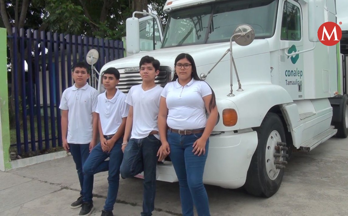 jóvenes se interesan en la carrera de Autotransporte en Tampico