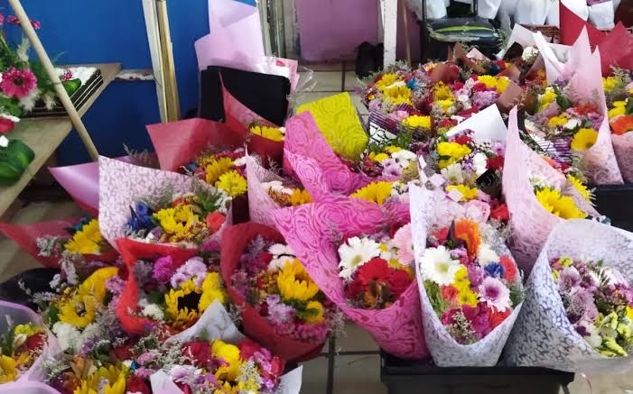 Inflación no perdona dispara 17% precio de las flores