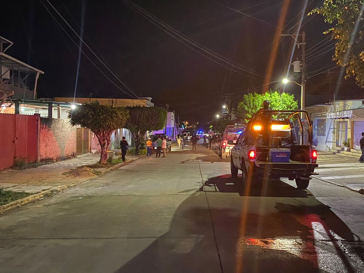 Unidades de la policía municipal llegaron al lugar de los hechos (Especial)