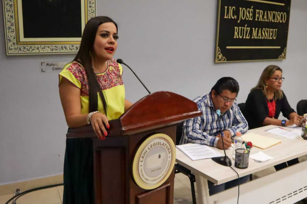 Diputadas piden frenar violencia de género. (Rogelio Agustín Esteban)