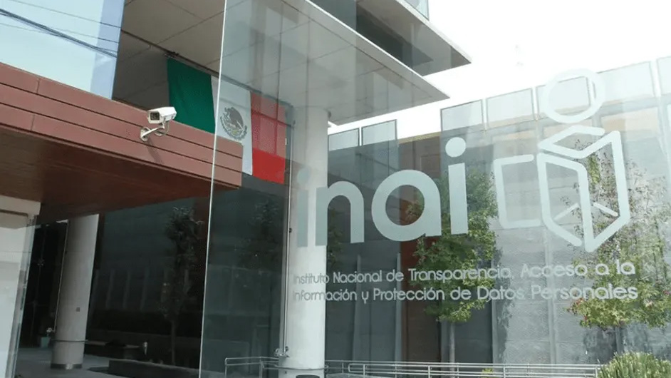 Sucesión presidencial adelantada dificulta elección de comisionados del INAI: Monreal