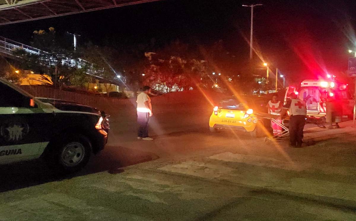 Una ambulancia los interceptó en el camino. (Especial )
