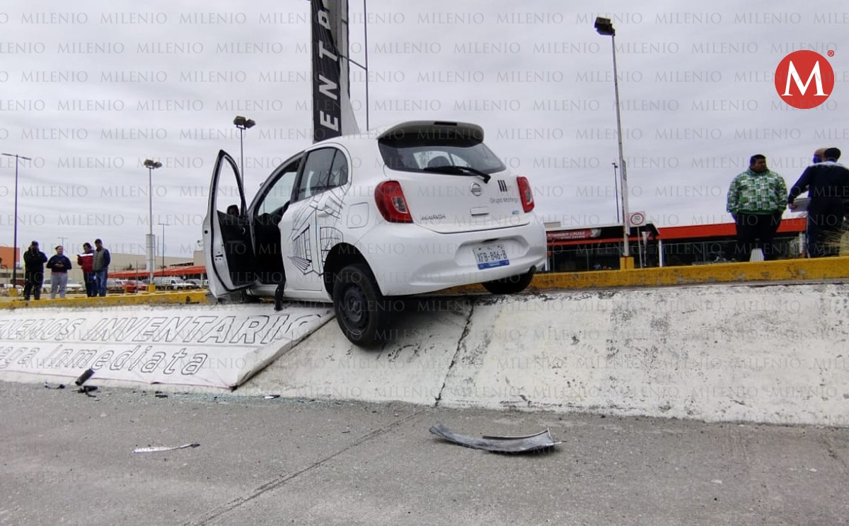 Choque deja dos personas lesionadas  en avenida Hidalgo de Tampico