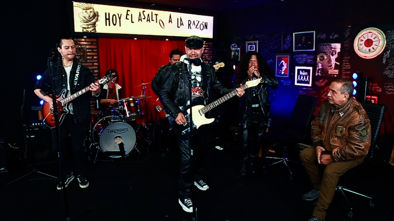 Continúa en el viernes musical, Rod Levario El Asalto a la Razón