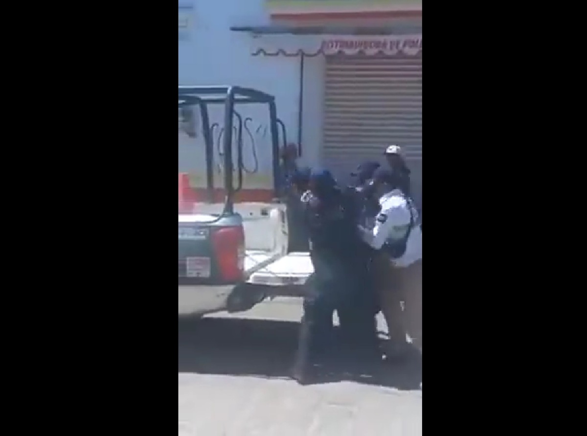 El abuso policía fue grabado en video. (Óscar Rodríguez)