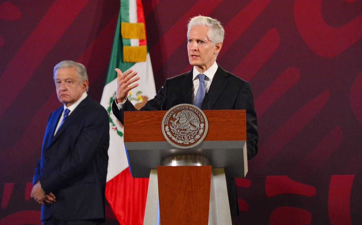 Alfredo del Mazo presentó ante AMLO avances de obras de conectividad con el AIFA. Especial