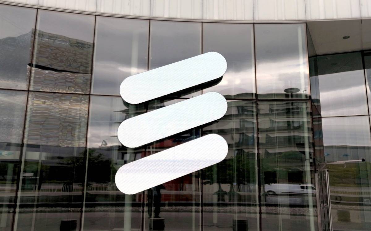 Logotipo de Ericsson en su sede en Estocolmo, Suecia. Junio de 2018. Foto: (Reuters)