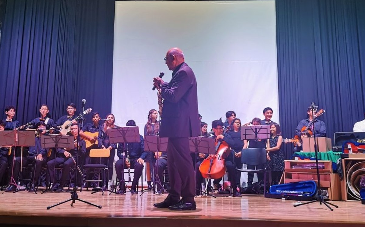 Orquesta 'Planet Youth' en Moroleón