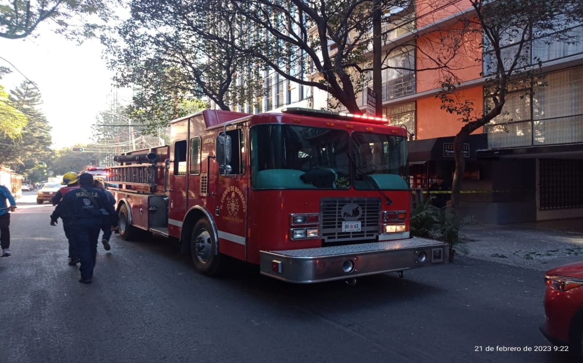 Bomberos cerraron la válvula principal y procedieron a la revisión de toda la instalación. / César Velázquez