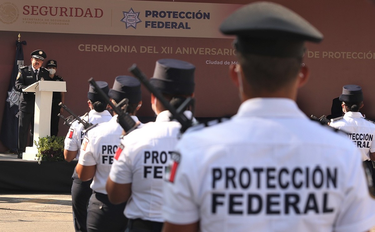 Elementos del Servicio de Protección Federal (SPF).