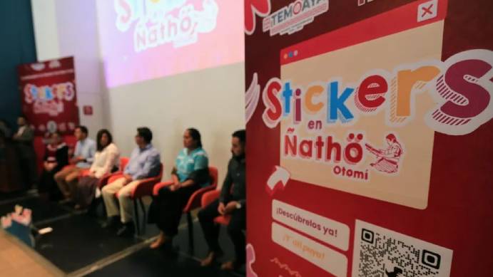Presentan 204 stickers para WhatsApp en lenguaje otomí en Edomex