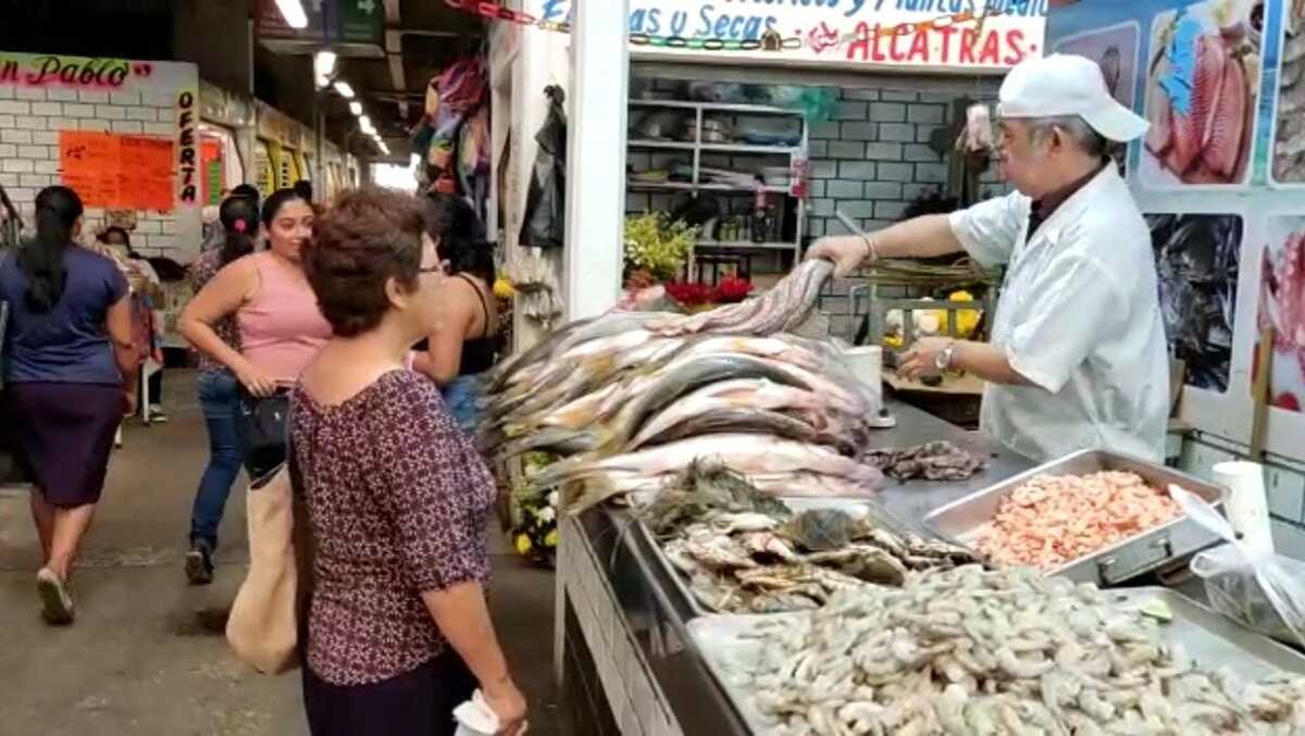 Se espera que por la temporada de cuaresma el precio del pescado llegue a aumentar un poco más. | Especial