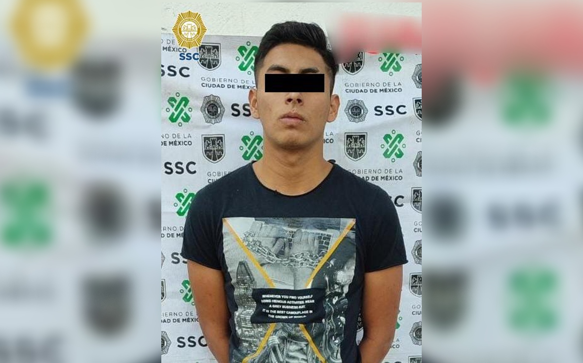 El joven fue detenido junto con un hombre de 32 años.