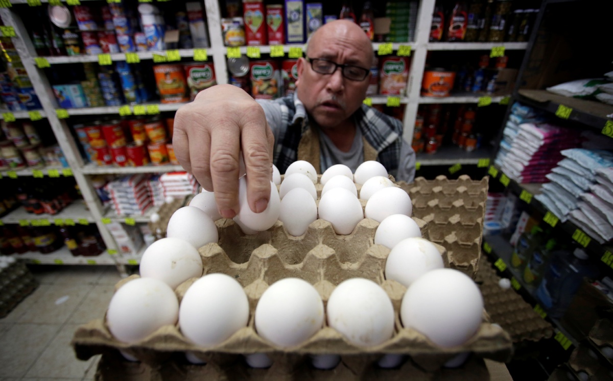 En tanto, respecto a la quincena anterior, el huevo tuvo una variación de 6.20 por ciento. Foto: (Reuters)
