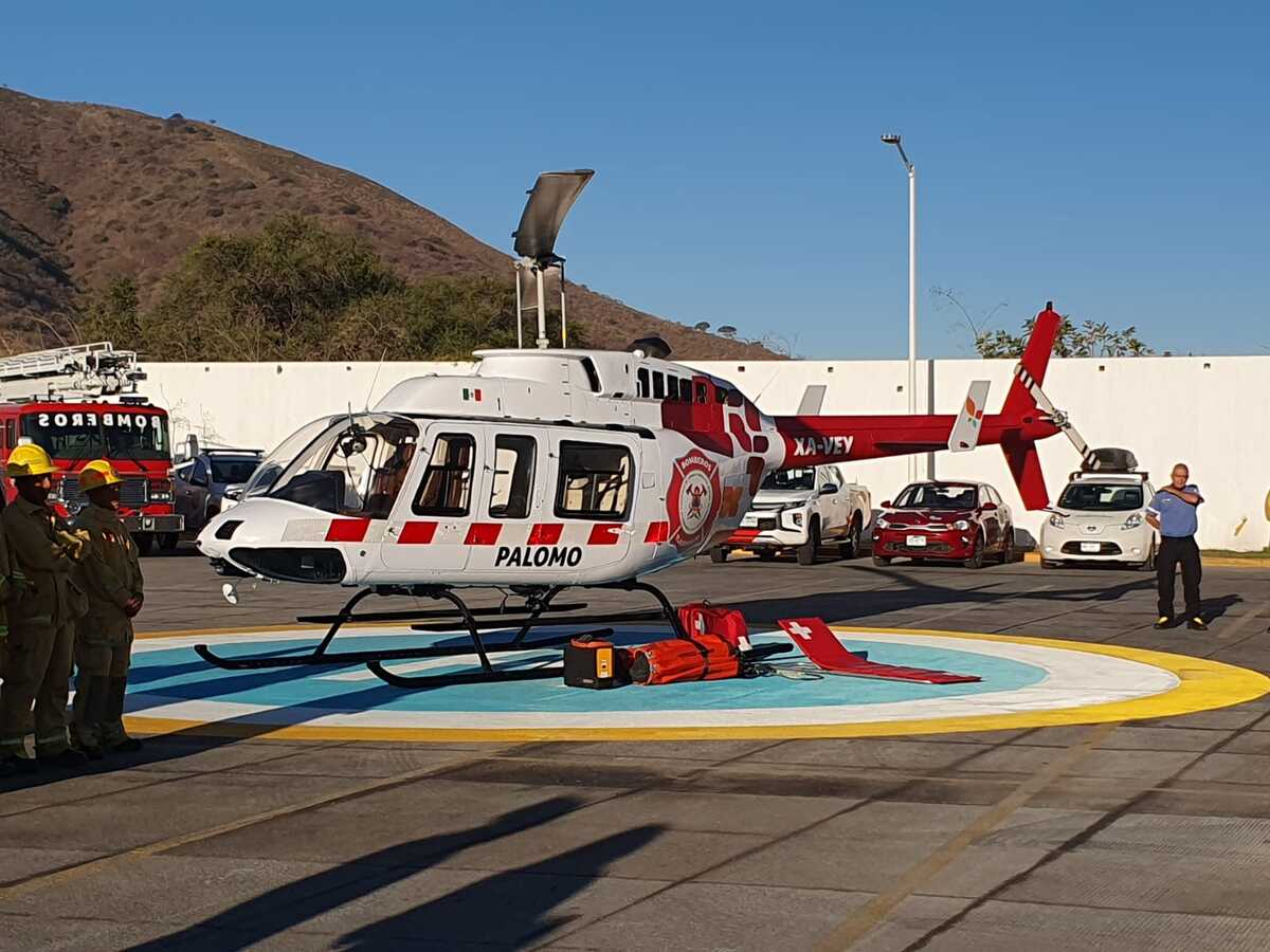 Llega a Tlajomulco el helicóptero ‘El Palomo’ para combatir incendios forestales (Juan Carlos Munuía)