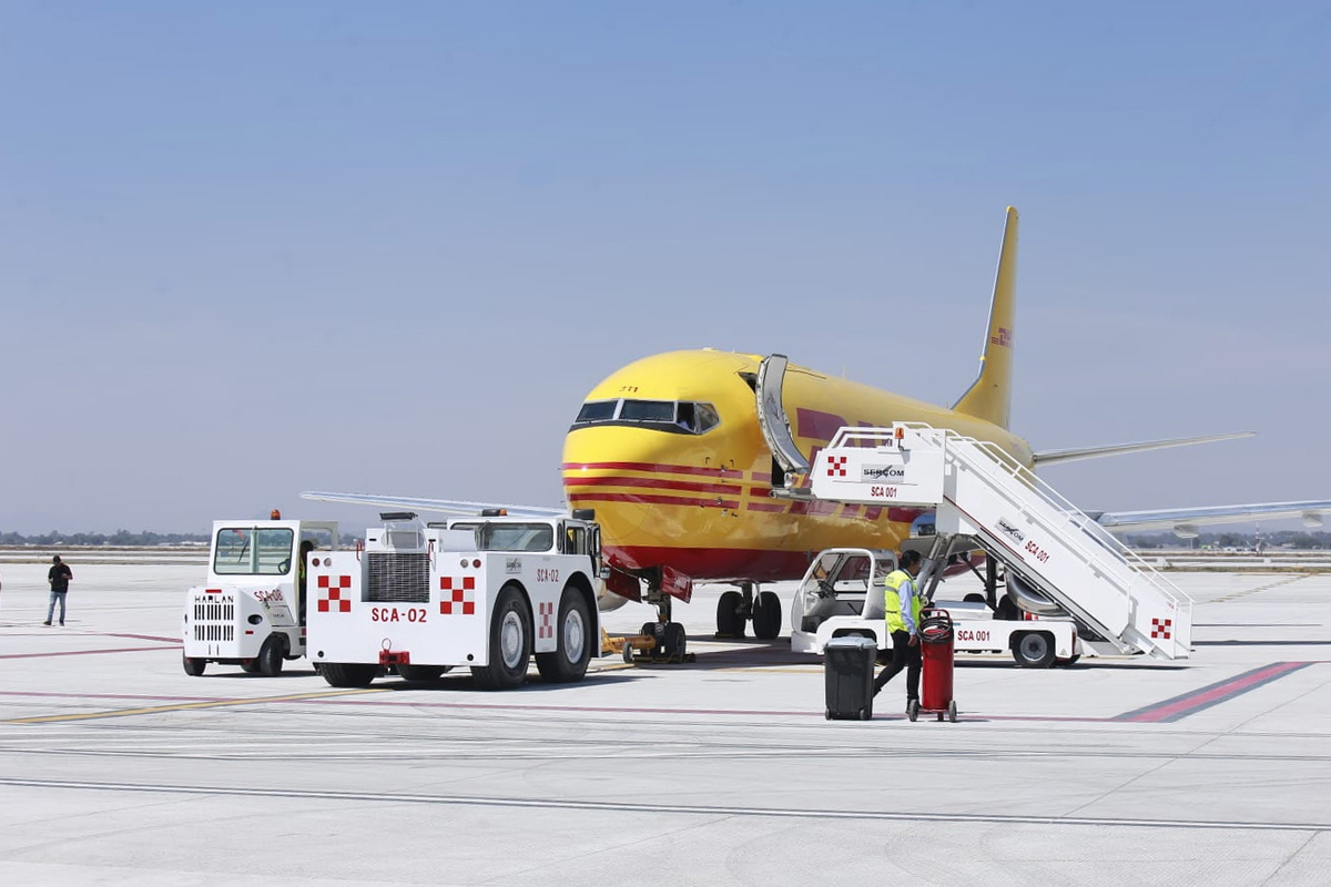 Avión de DHL.│Juan Carlos Bautista